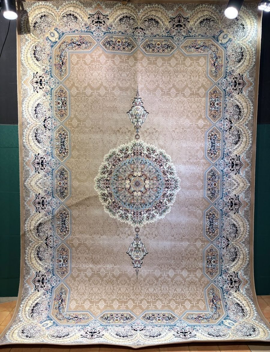 Machine-made carpet, taupe field with octagon panel border and round central medallion